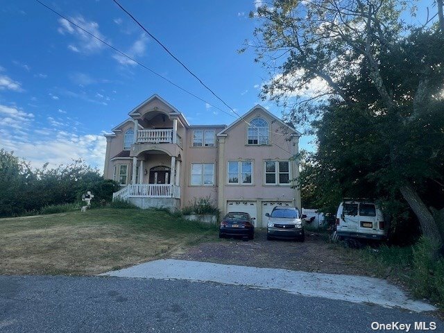 54 W Lake Drive  Patchogue NY 11772 photo