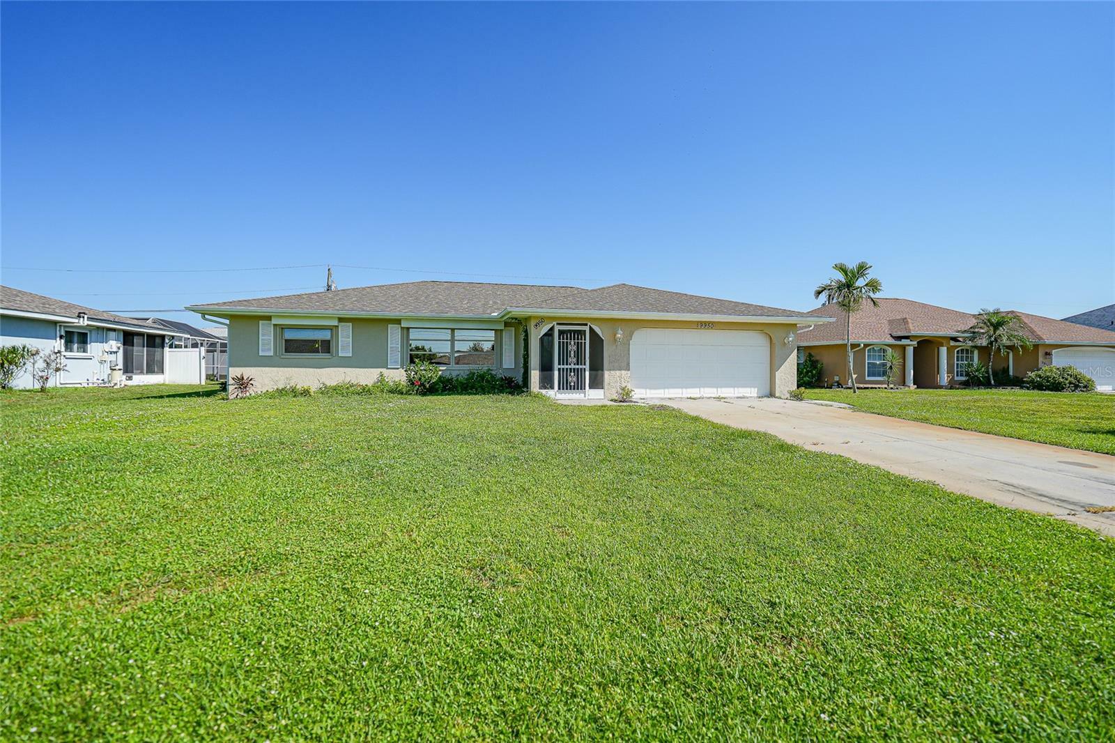 Property Photo:  9950 Gulfstream Boulevard  FL 34224 