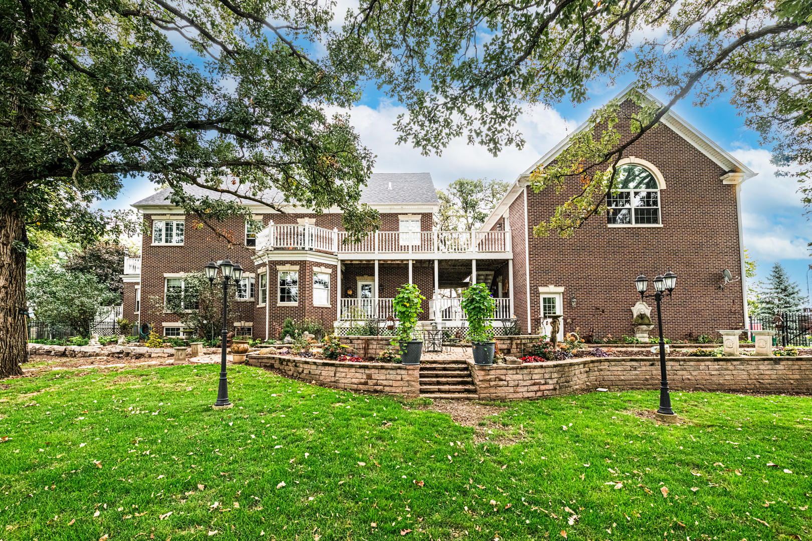 Property Photo: 6715 Meyer Road IL 60152