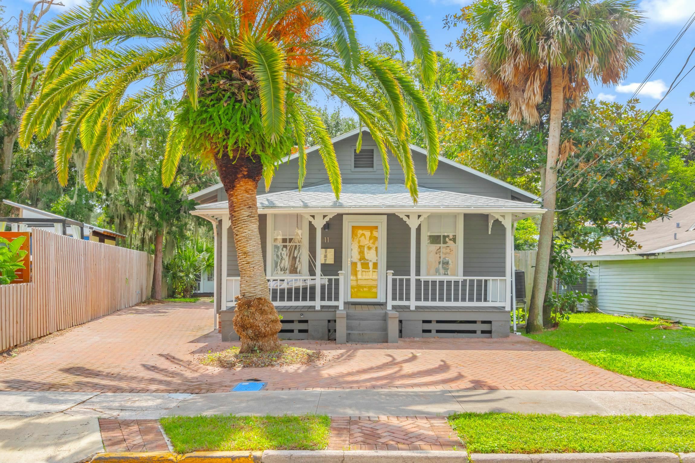 Property Photo: 11 Hildreth Drive FL 32084