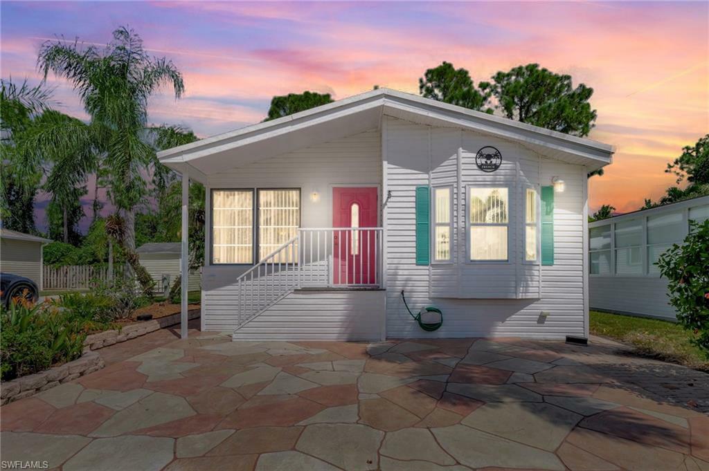 Property Photo: 1031 Crystal Lake Dr FL 34120