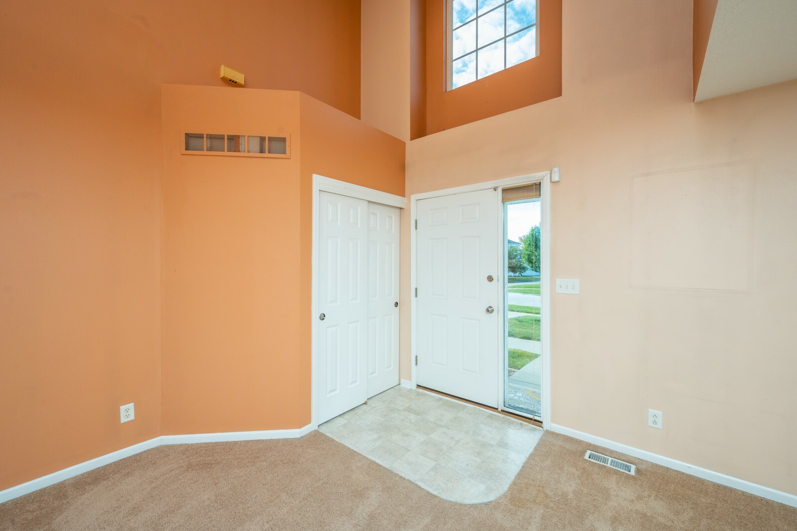 Property Photo:  106 NW 27th Street  IA 50023 