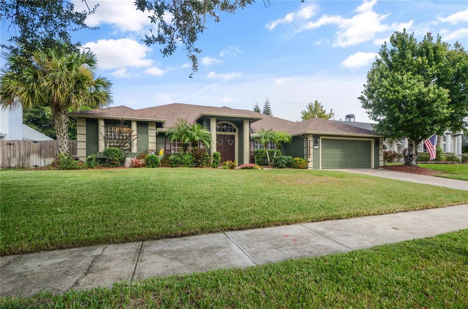 Property Photo: 1315 Mactavandash Drive FL 32765