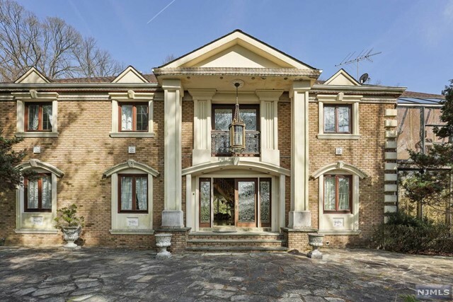 Property Photo:  12 E Saddle River Road  NJ 07458 