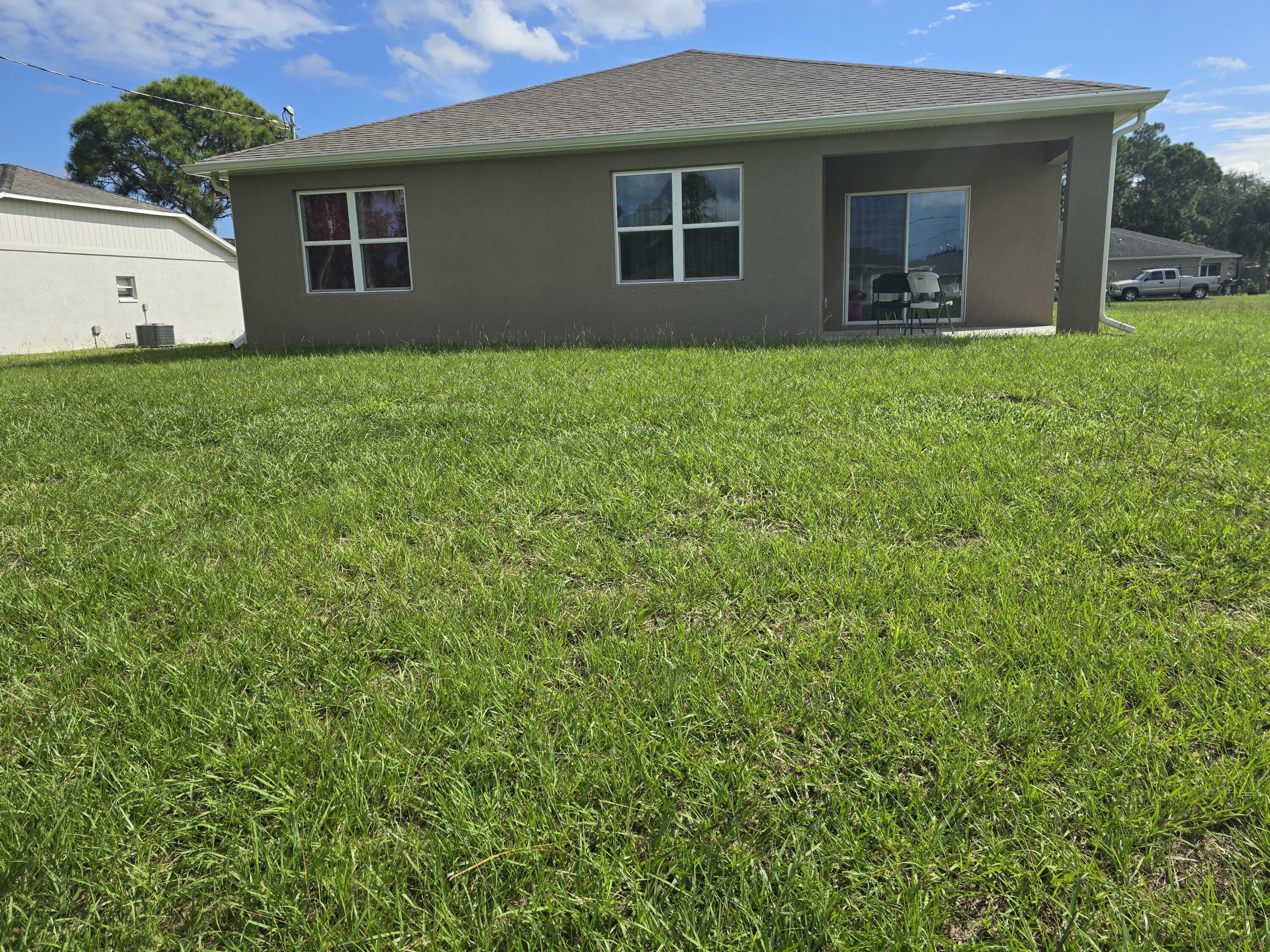 Property Photo:  152 Empress Avenue  FL 32958 