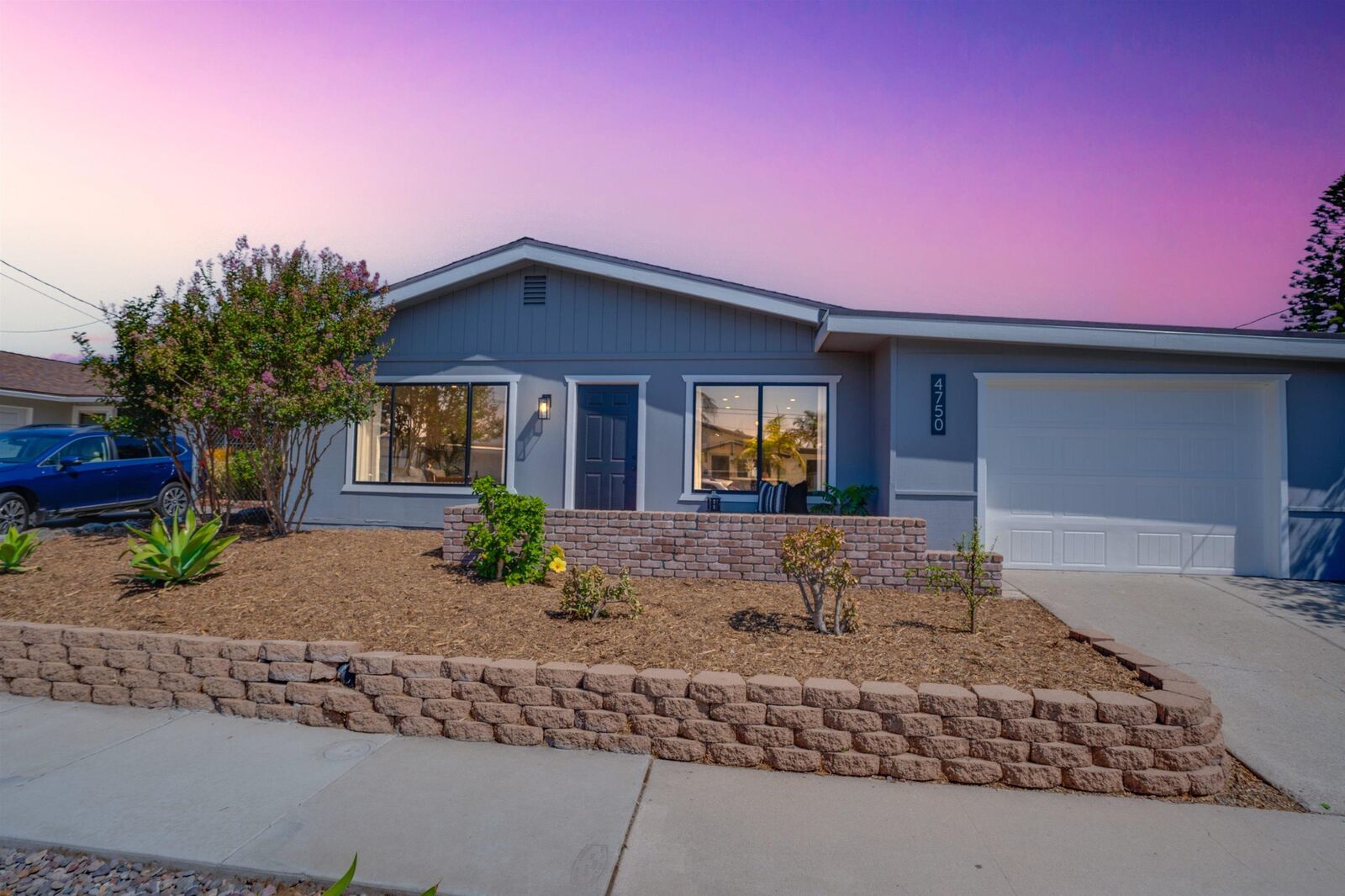Property Photo: 4750 Pauling Ave CA 92122