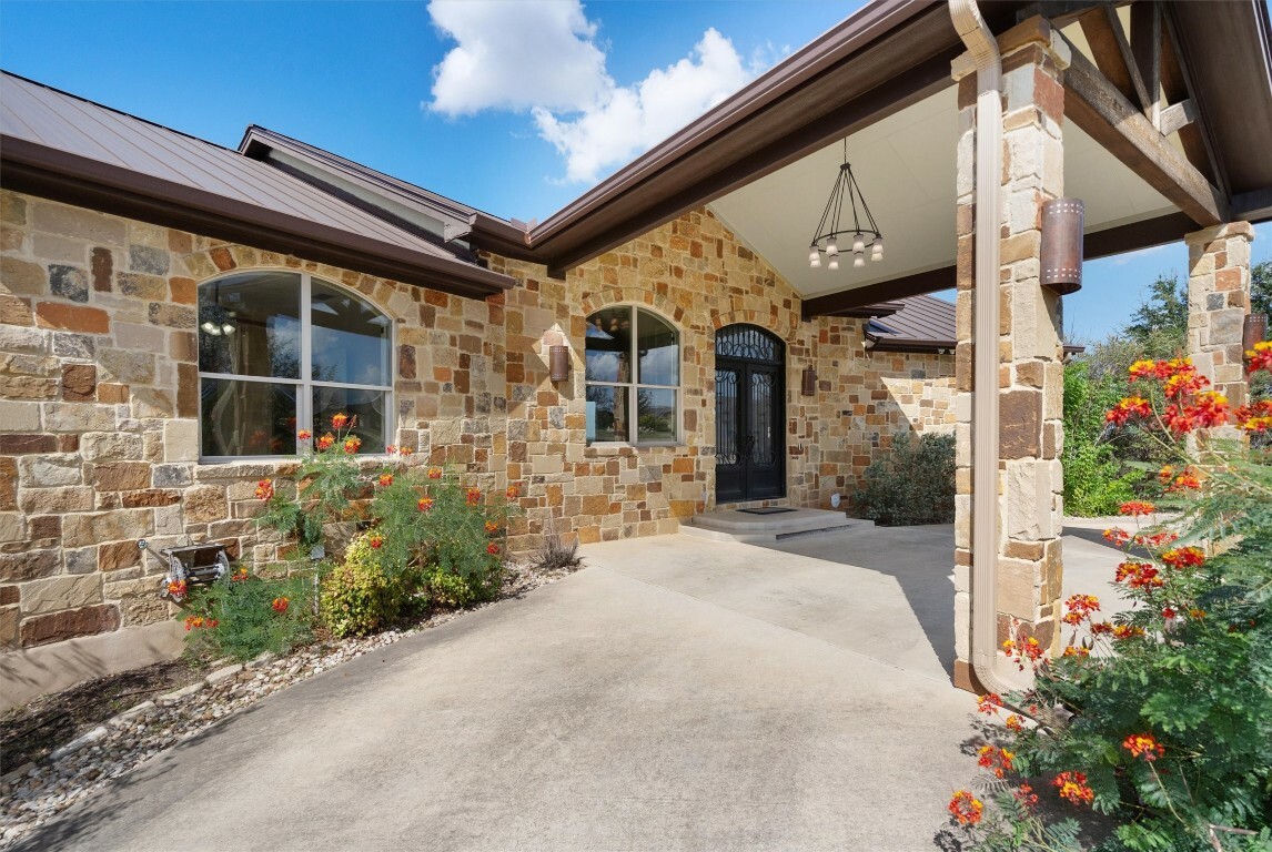 Property Photo:  4408 Blacksmith Cove  TX 78669 