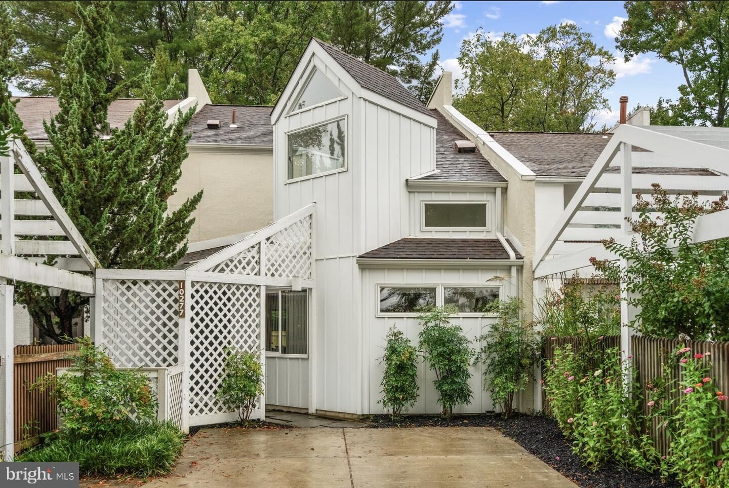 Property Photo:  10277 Wilde Lake Terrace  MD 21044 