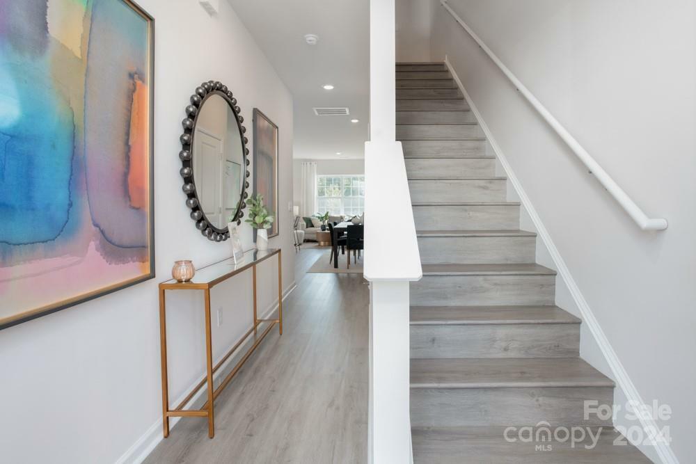 Property Photo: 5514 Avery Drive NC 27370