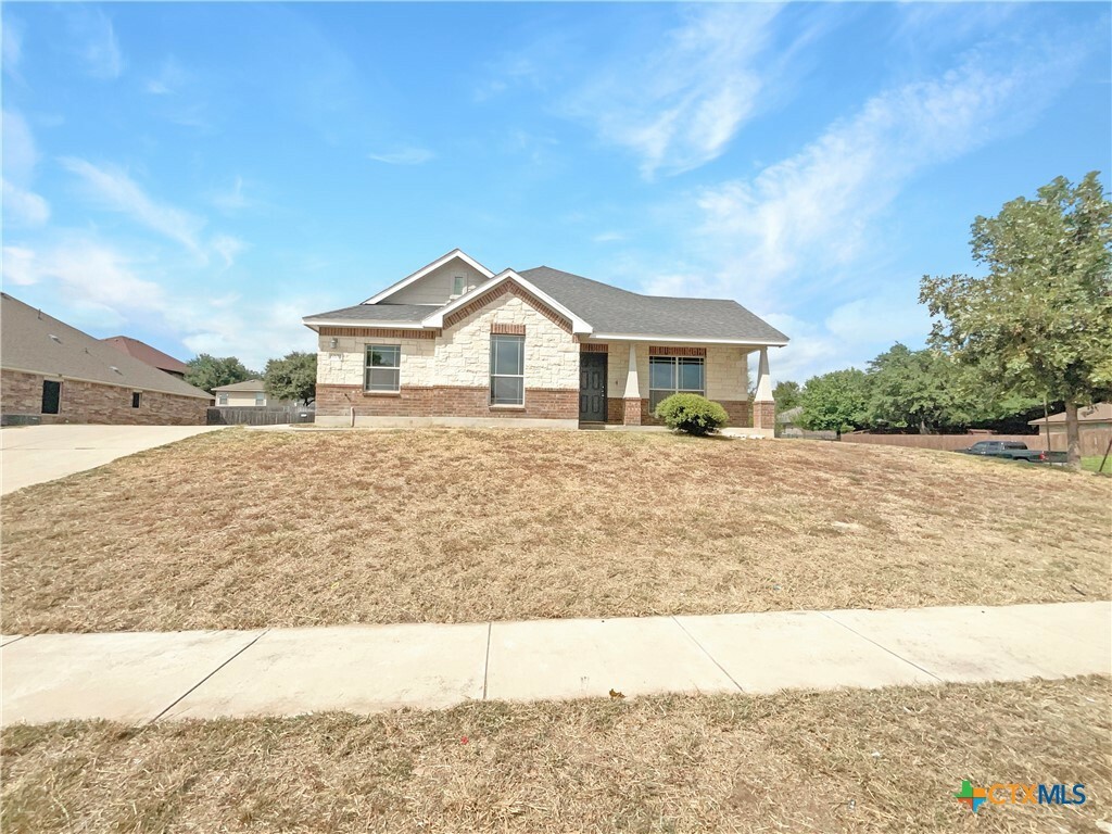 Property Photo:  6101 Flag Stone Drive  TX 76542 