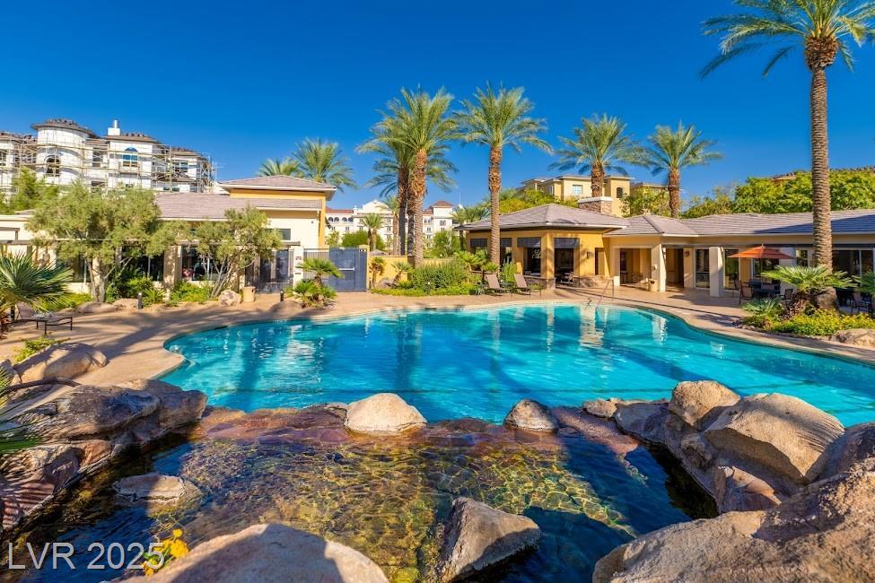 Property Photo: 9219 Tesoras Drive 402 NV 89144
