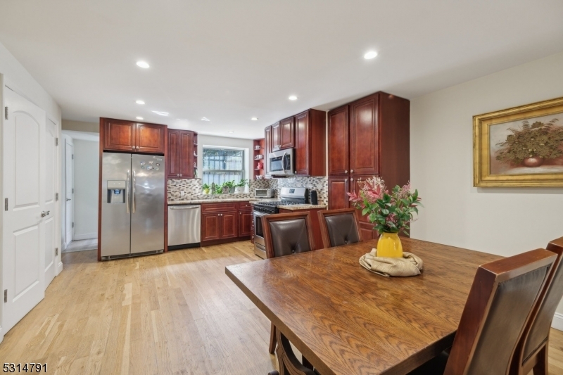 Property Photo:  1002 Hancock St  Brooklyn  NY 11221 