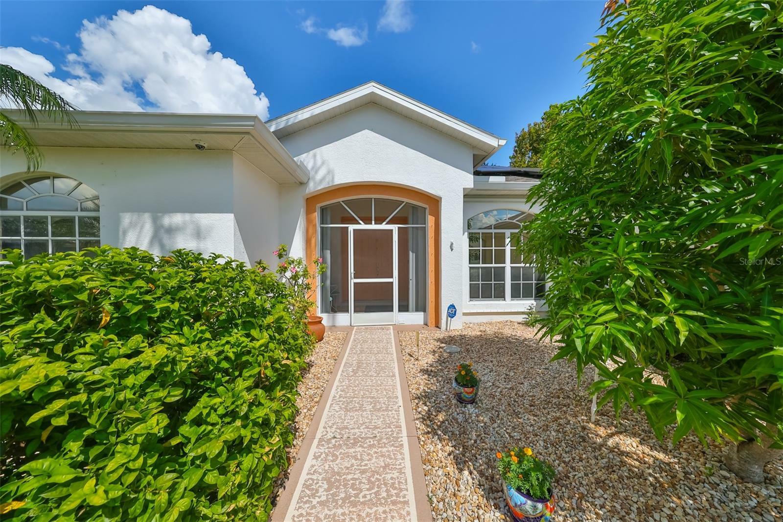 Property Photo:  3713 Palmas Lane  FL 33573 