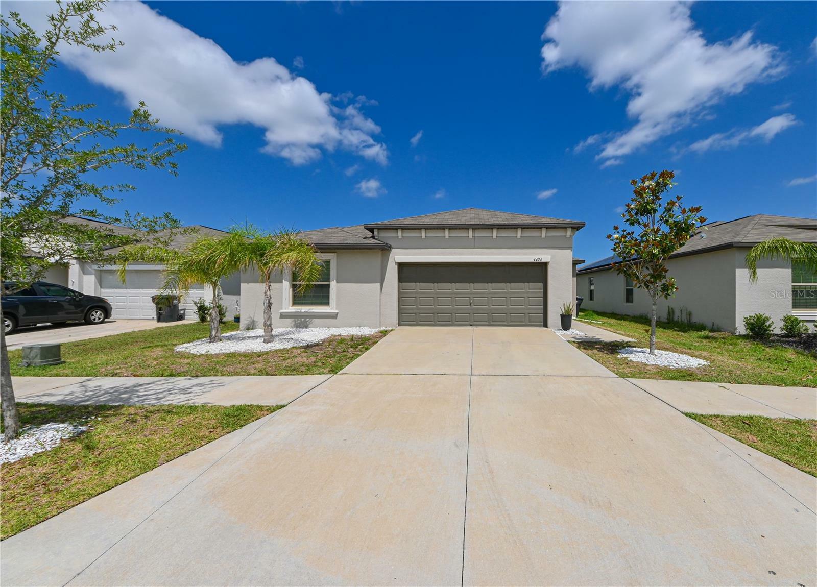 Property Photo:  4424 Eternal Prince Drive  FL 33573 