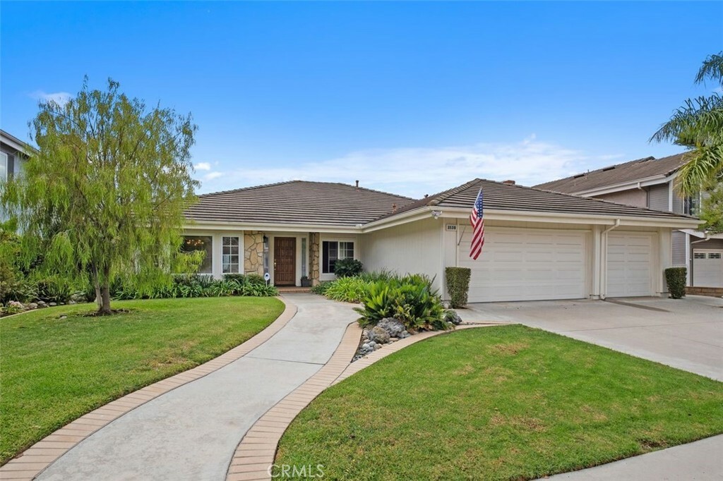 Property Photo:  3538 E Ridgeway Road  CA 92867 