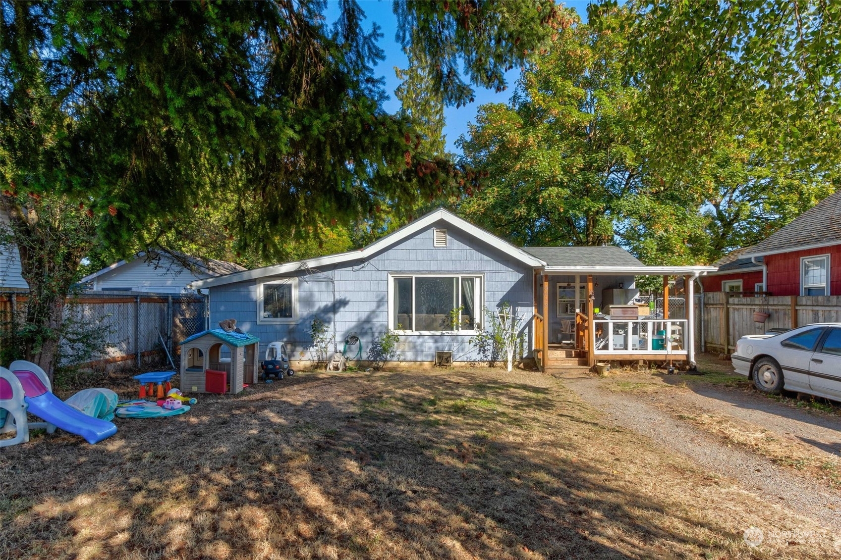 Property Photo:  3019 U Street  WA 98663 