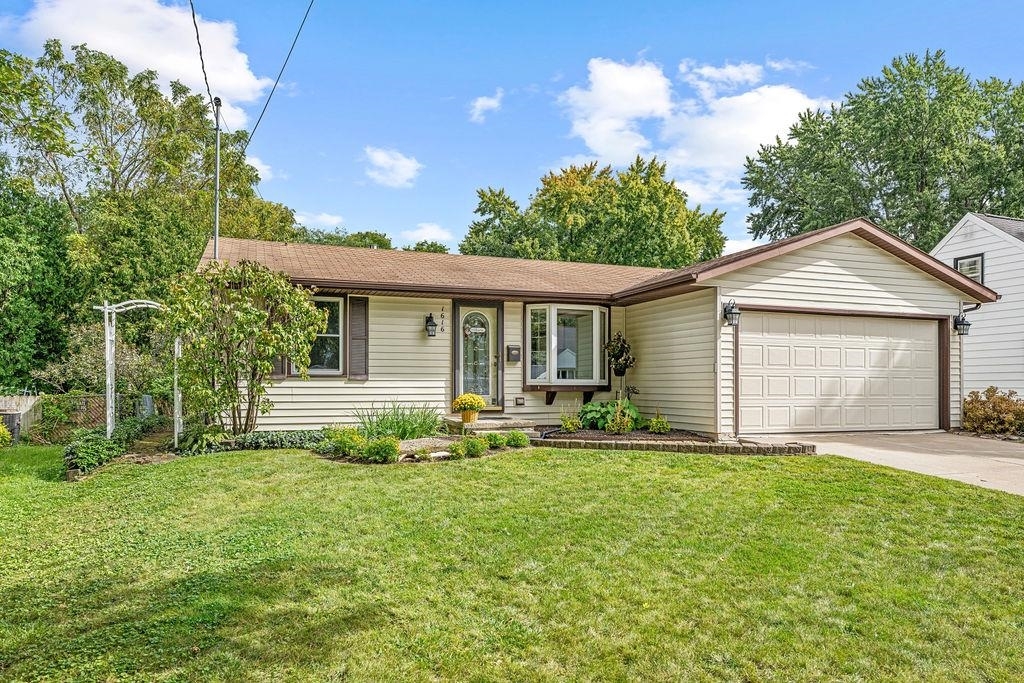 1616 S Jackson Street  Appleton WI 54915 photo