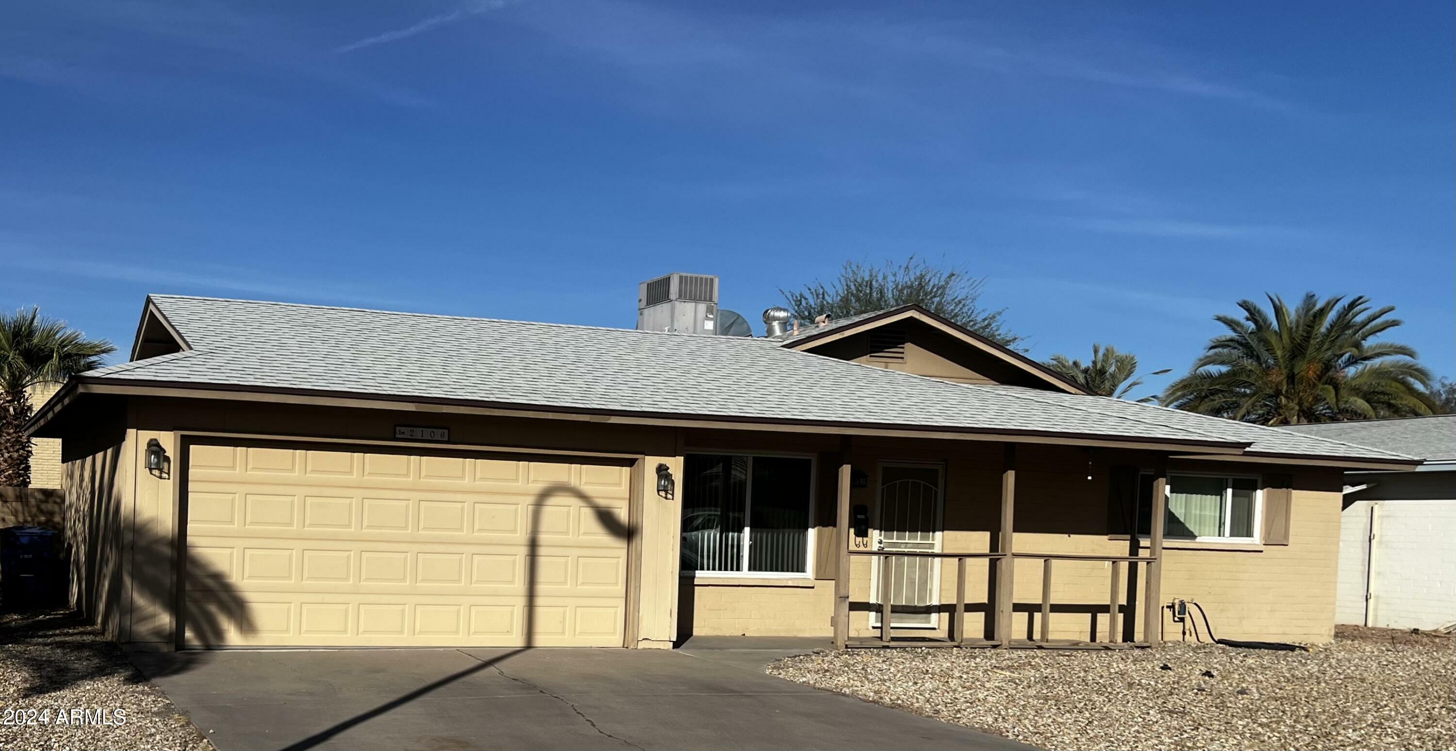 Property Photo:  2106 E Greenway Drive  AZ 85282 