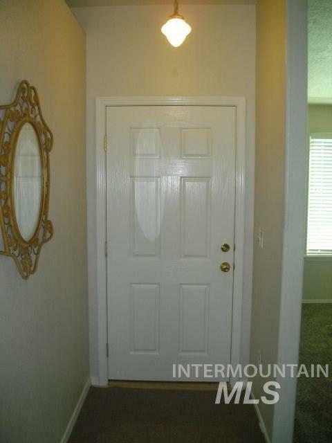 Property Photo:  5102 Northrup Way  ID 83607-8775 