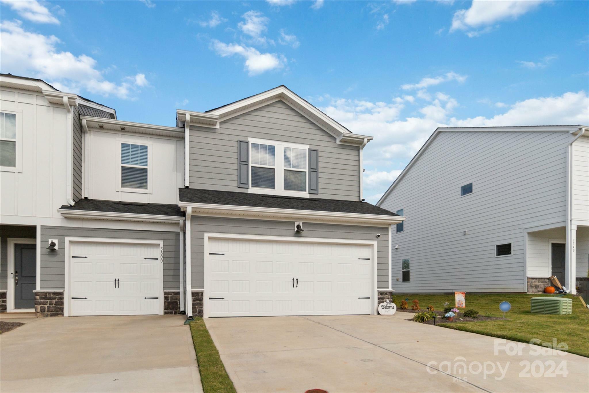 Property Photo: 3750 County Down Avenue NC 28081