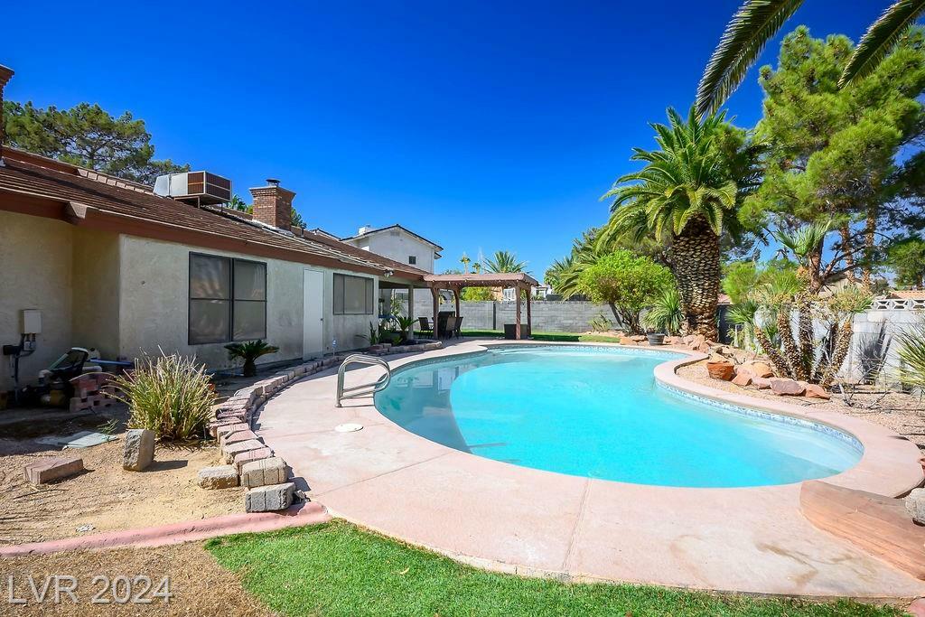 Property Photo:  5410 Manteca Circle  NV 89118 