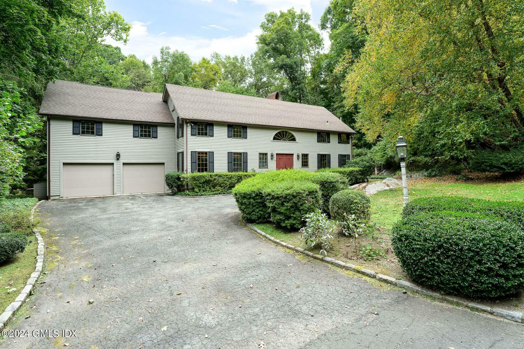 Property Photo:  10 Tomahawk Lane  CT 06830 