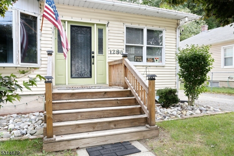 Property Photo:  1286 Ringwood Ave  NJ 07420 