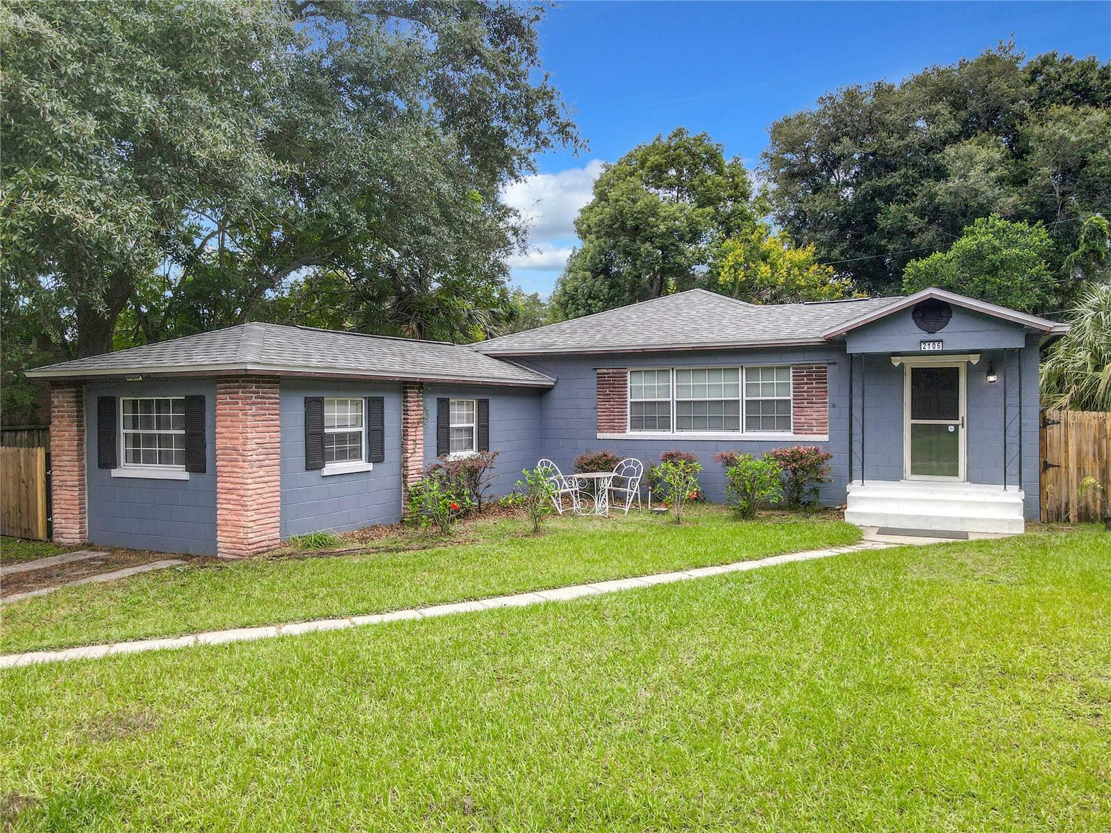 Property Photo:  2106 Cordova Drive  FL 32771 