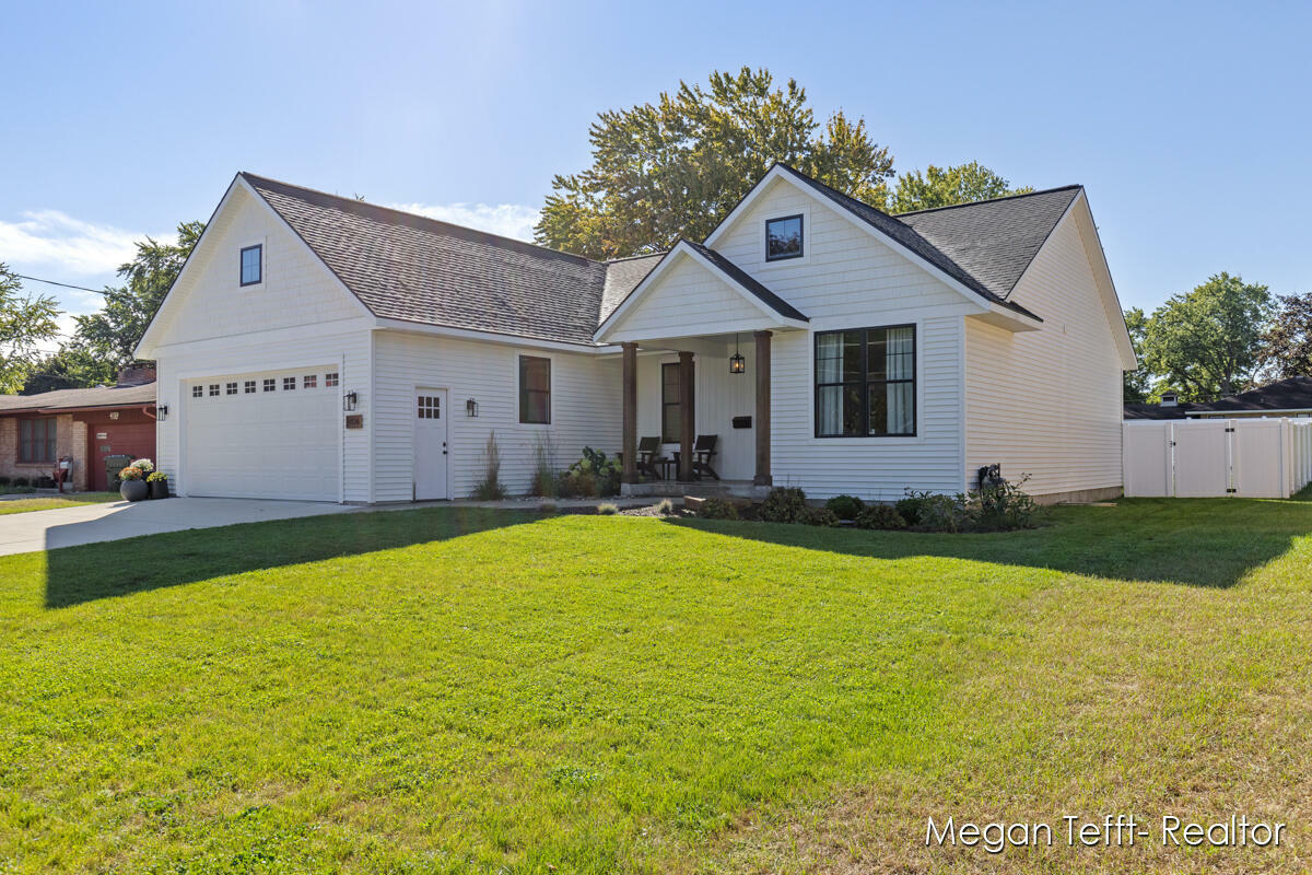 Property Photo:  4126 Omaha Street SW  MI 49418 