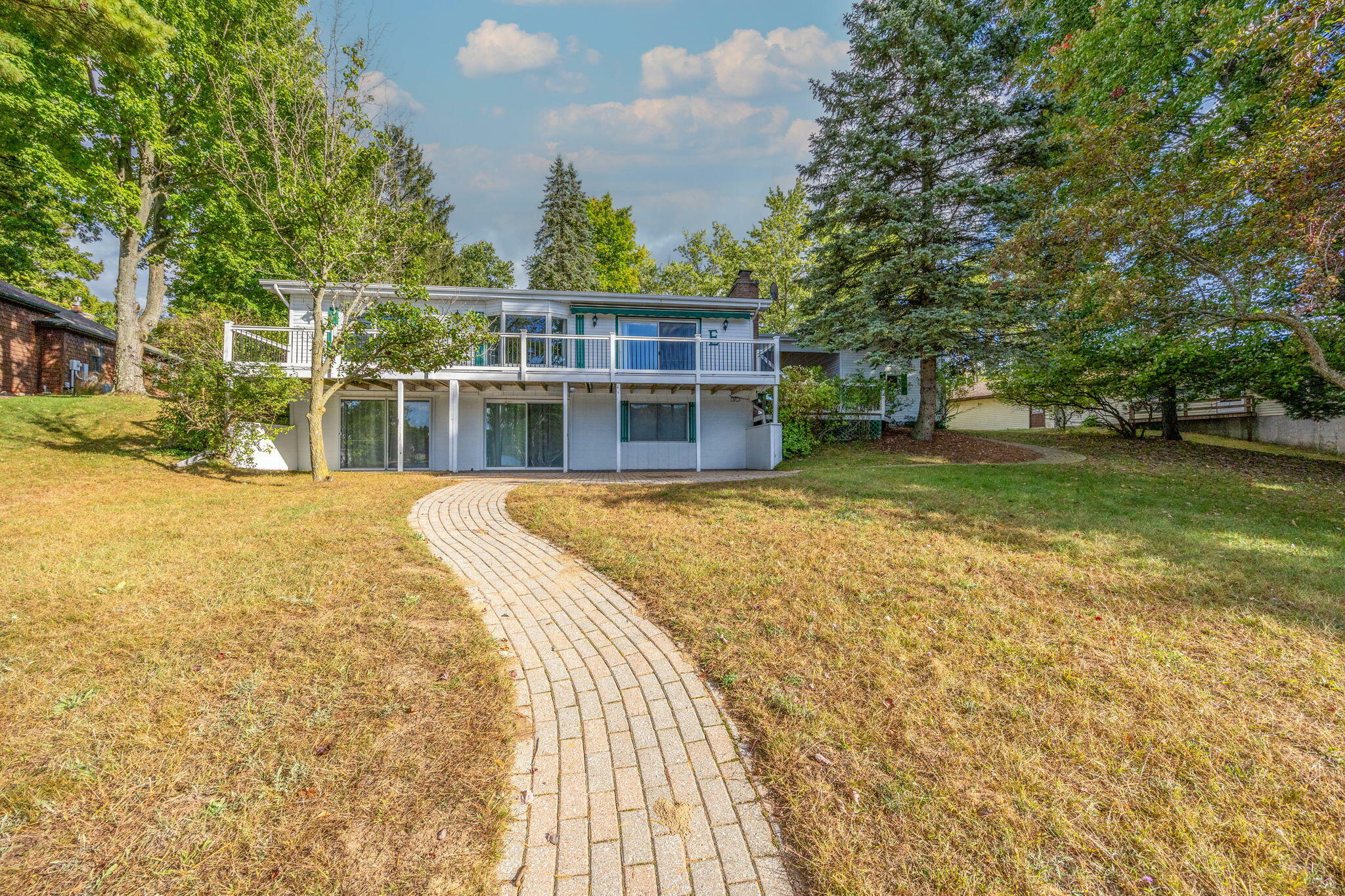 Property Photo: 9031 105th Avenue MI 49332