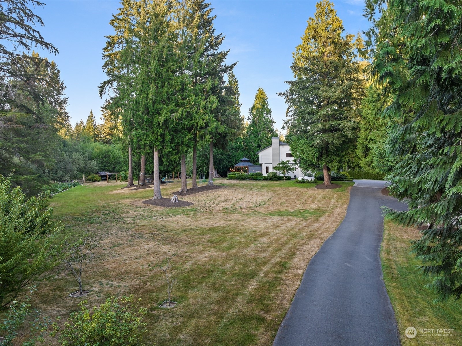 Property Photo:  17630 SE 238th Street  WA 98042 