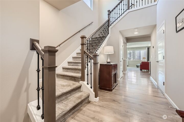 Photo de la propriété:  10002 14th Place SE  WA 98258 