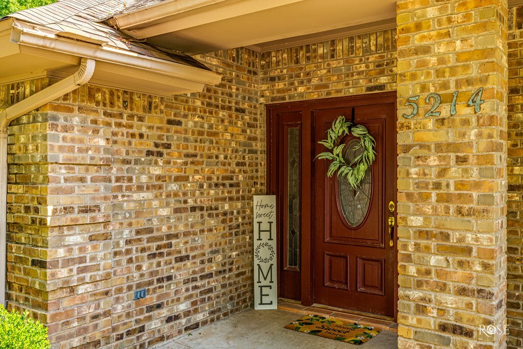 Property Photo:  5214 N Bentwood Dr  TX 76904 