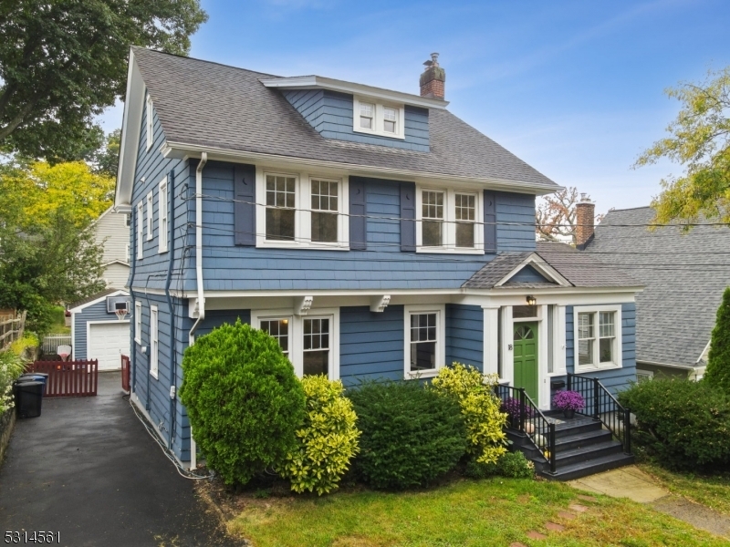 Property Photo:  18 S Pierson Rd  NJ 07040 