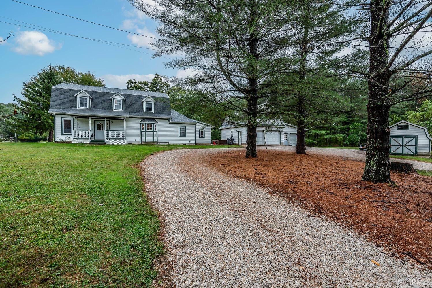 Property Photo:  5798 E Robinson Road  IN 47408-9377 