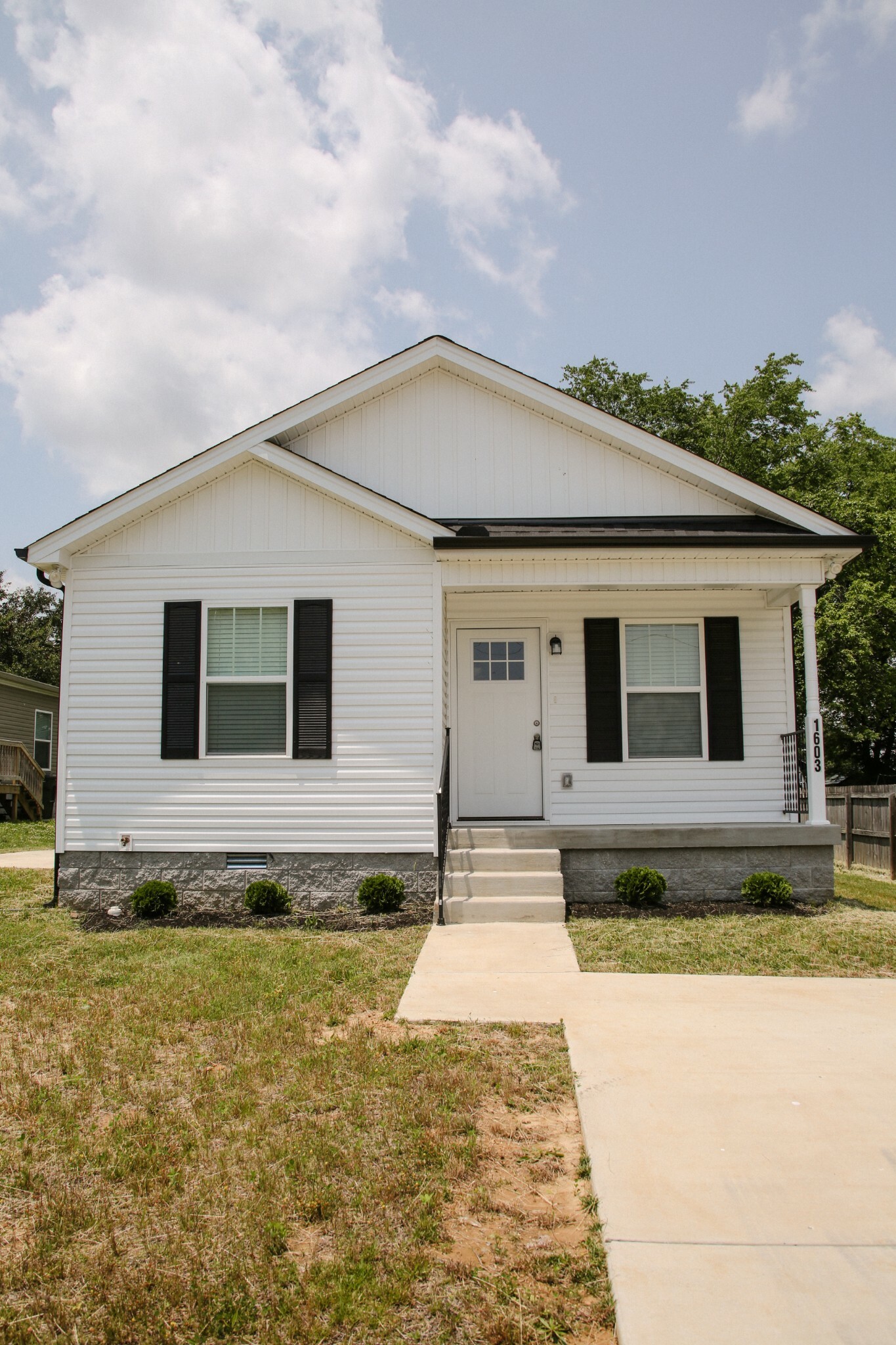 1603 Mantlo St  Springfield TN 37172 photo