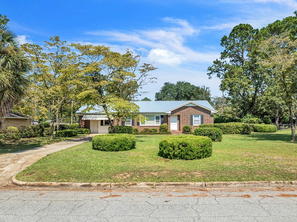 Property Photo:  1901 Gail Avenue  GA 31707 