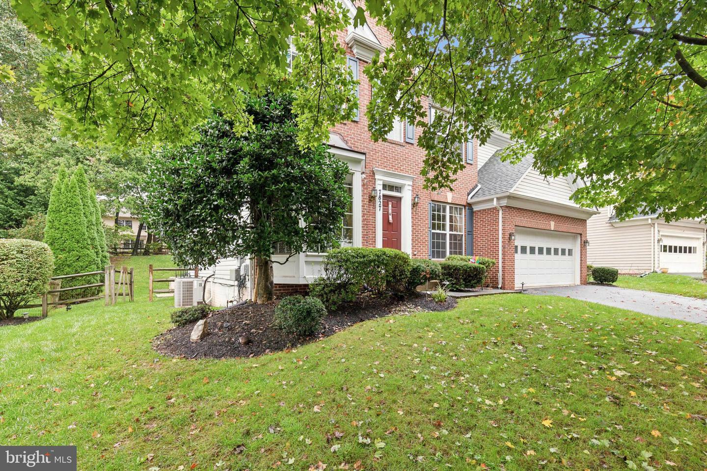 Property Photo:  7827 Heritage Farm  MD 20886 