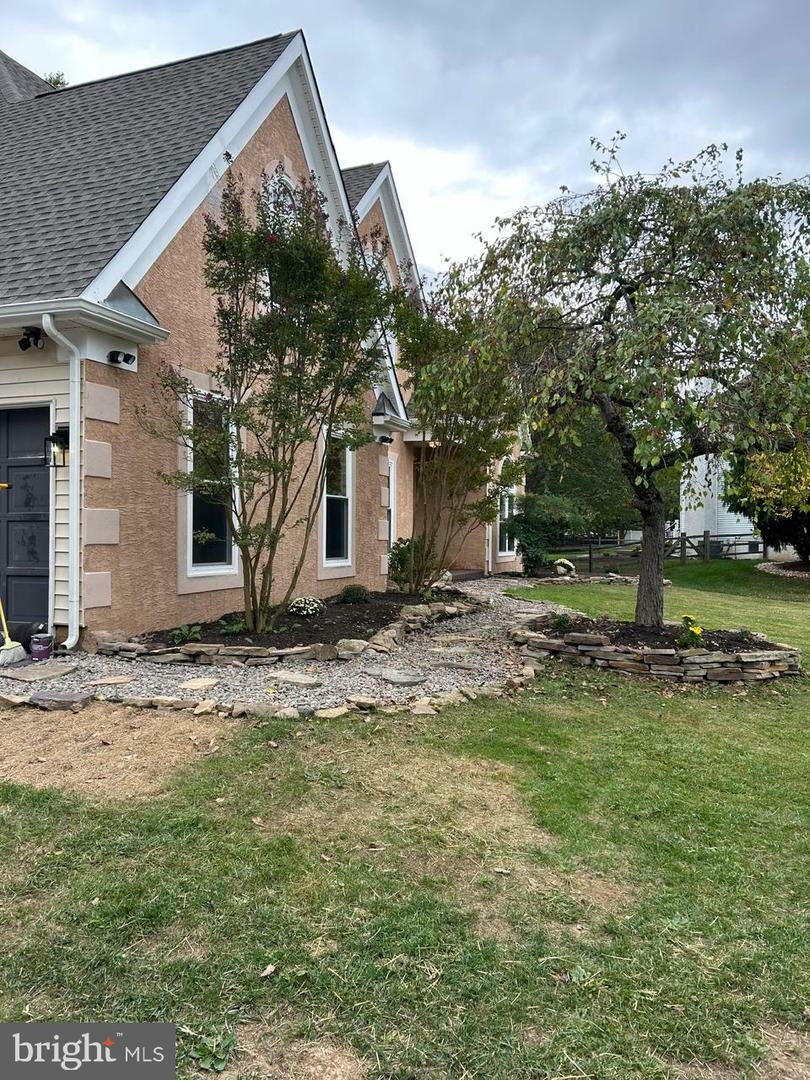 Property Photo:  116 Bruce Drive  PA 18966 