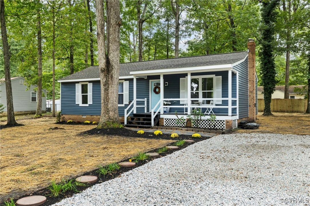 Property Photo:  19509 Walker Avenue  VA 23834 