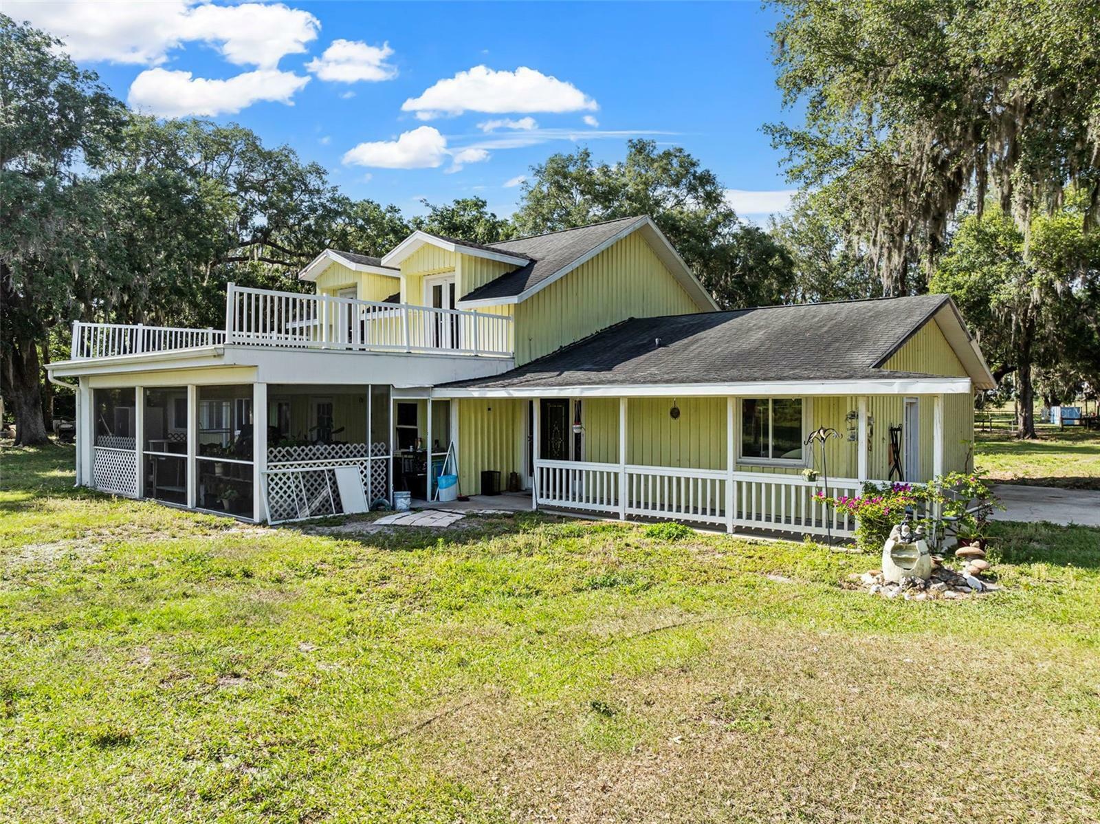 Property Photo: 4350 E Hinson Avenue FL 33844
