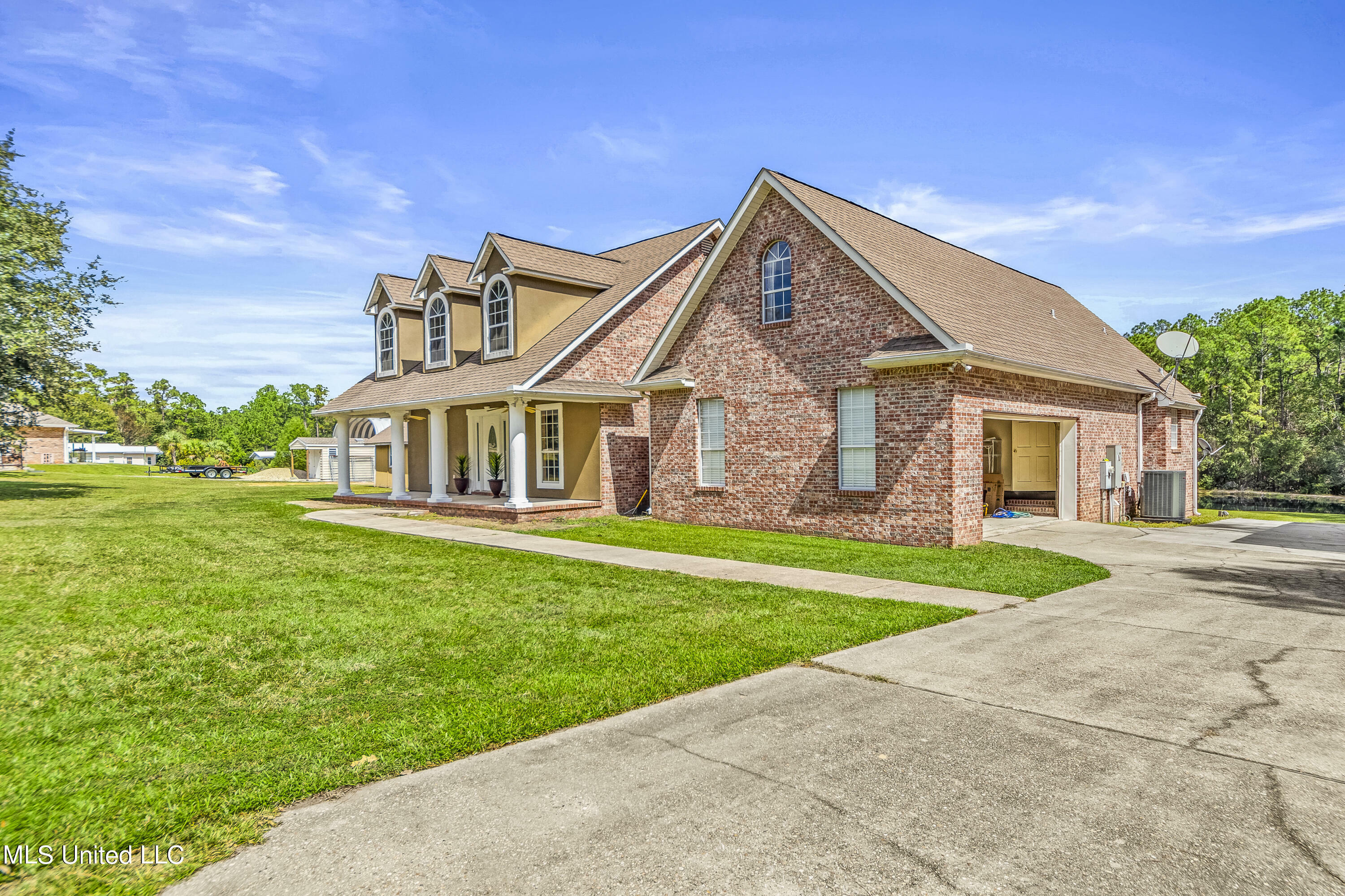 Property Photo:  12412 Fox Forrest Drive  MS 39503 