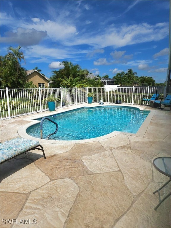 Property Photo:  4010 SW 25th Court  FL 33914 