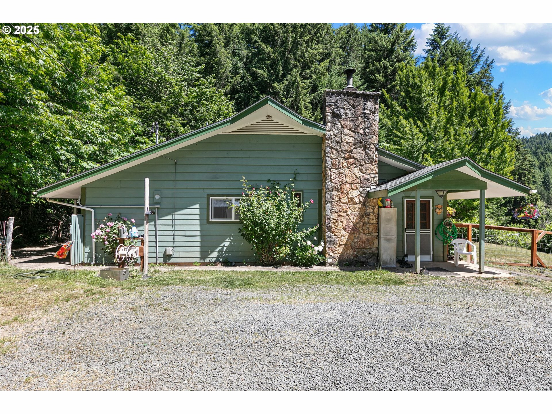 Property Photo: 78544 Rat Creek Rd OR 97424