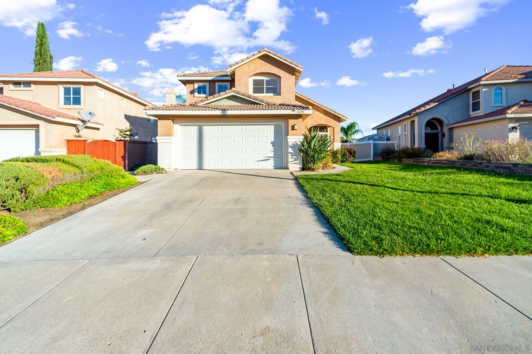 33296 Calle Cantu  Temecula CA 92592 photo