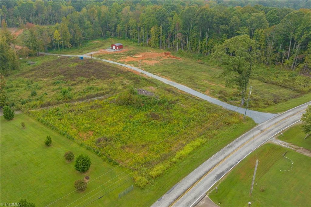 Property Photo:  740 Lee Road  NC 27360 