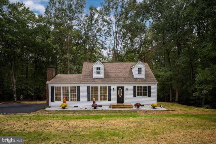 9012 Misty Morning Drive  Fredericksburg VA 22407 photo