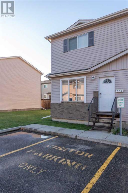 Property Photo:  4811 47 Avenue  SK S9V 0T9 