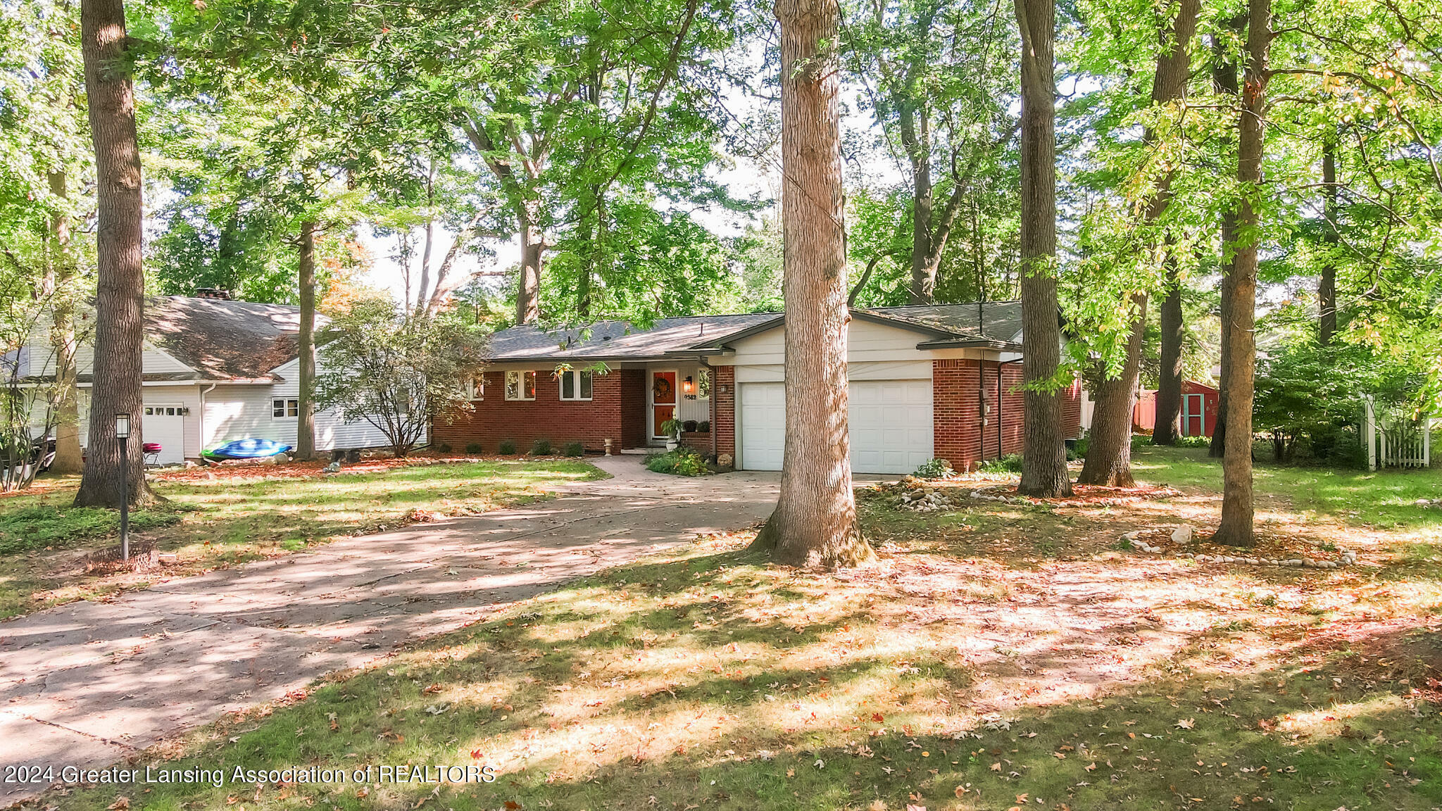 Property Photo:  4382 Greenwood Drive  MI 48864 