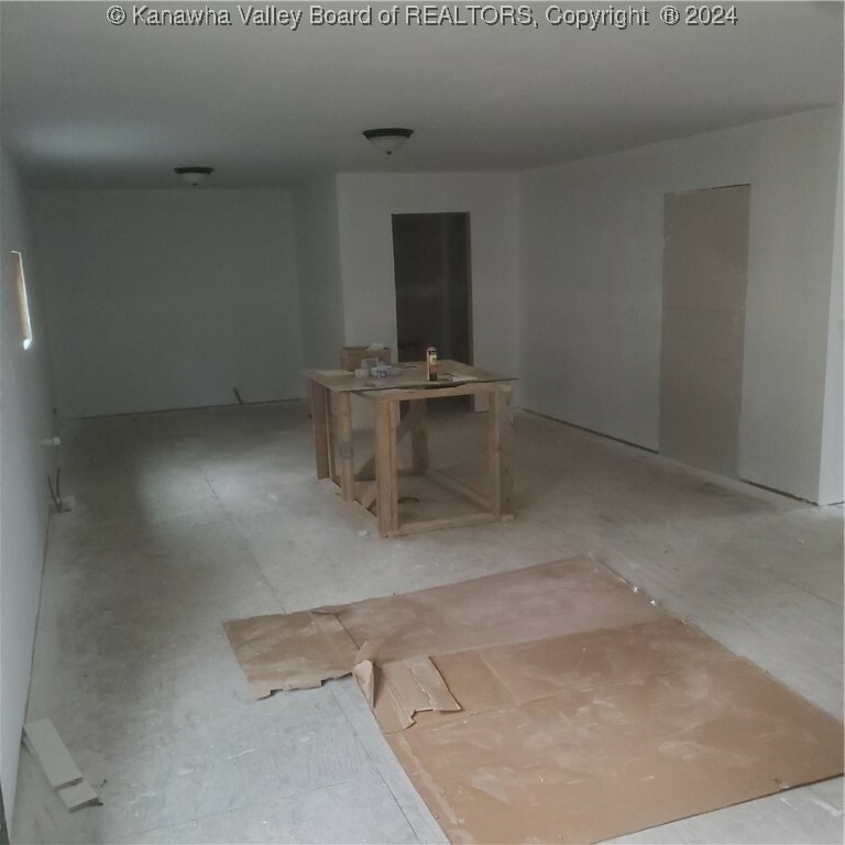 Property Photo: 1504 Ravinia Road WV 25314